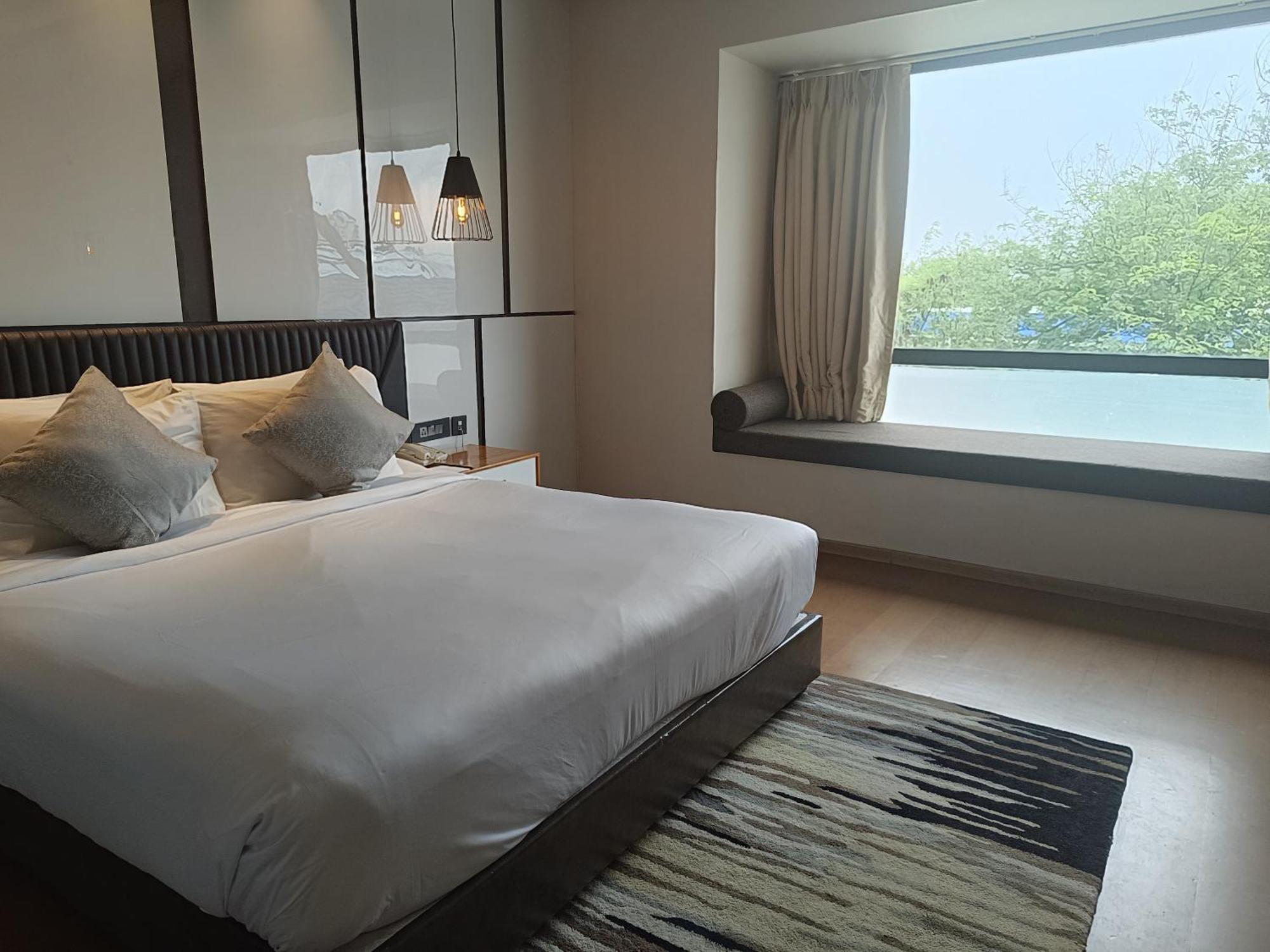 Udman Hotel Greater Noida Buitenkant foto
